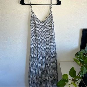 BillaBong Long Flowy Patterned Dress.